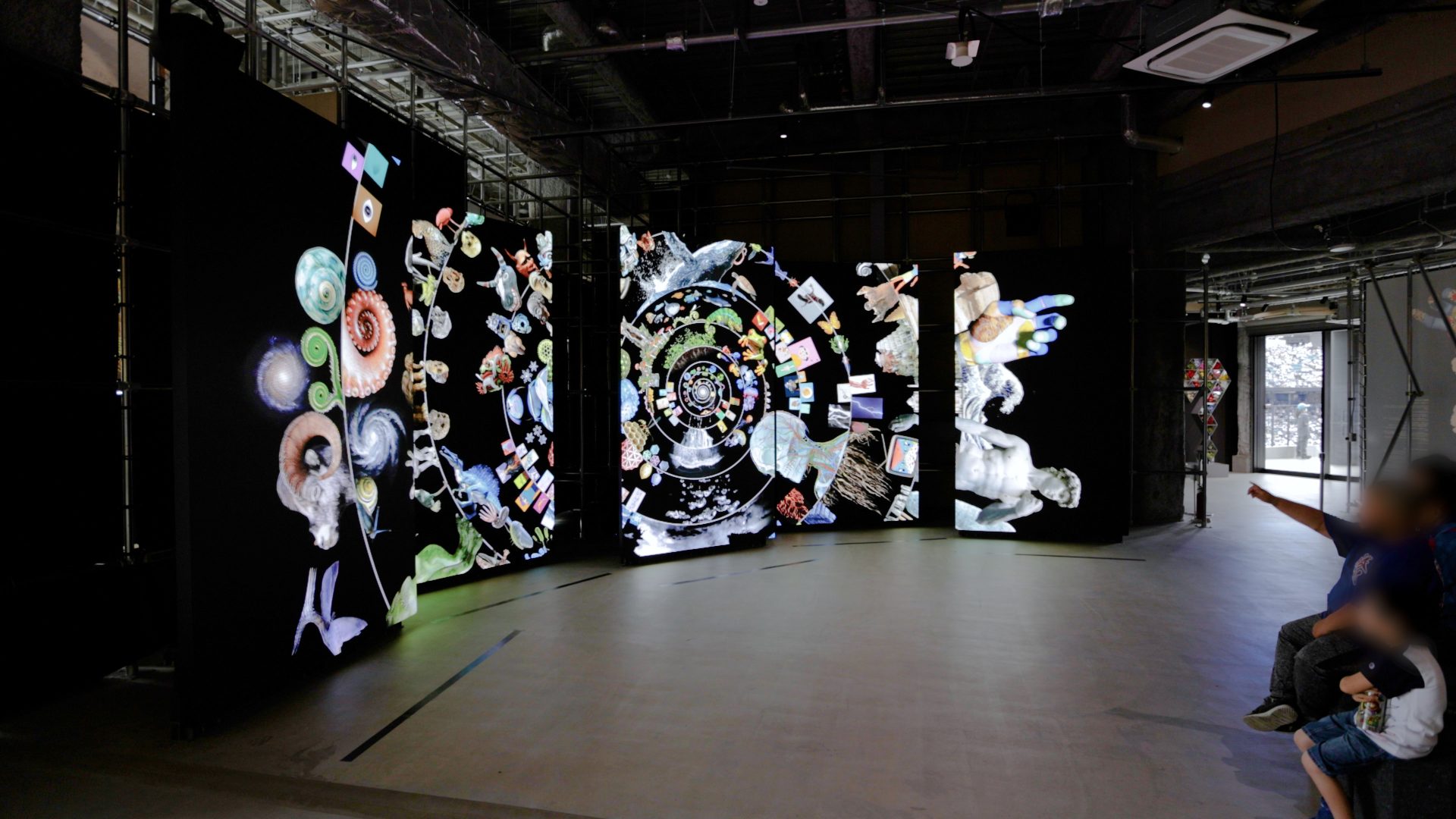 Dynamic images made up of five 3.4m high LED vision systems inside the museum
