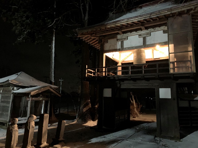 南陽院の山門の様子。大晦日はここで除夜の鐘をつく